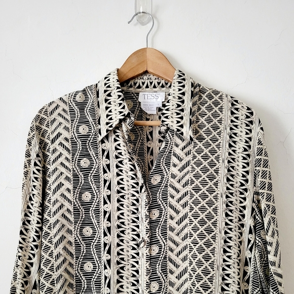 Vintage Tess 100% Silk Abstract Print Button Down Blouse Size L - Picture 4 of 12